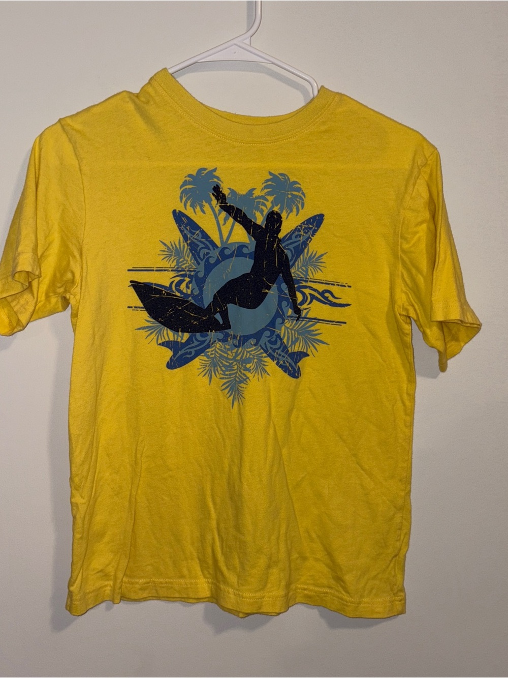 Boy’s Yellow Surfer Graphic T-Shirt L (10/12)